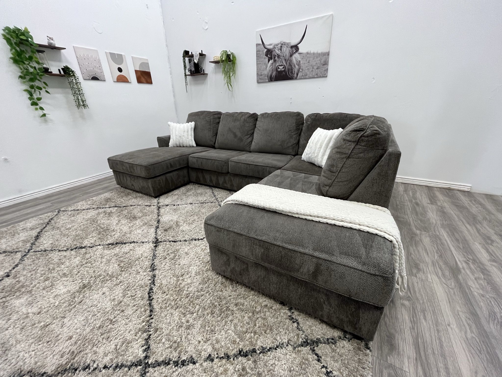 Gray Sectional Couch - Free Delivery