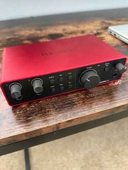 Focusrite scarlet 2i2 4th gen
