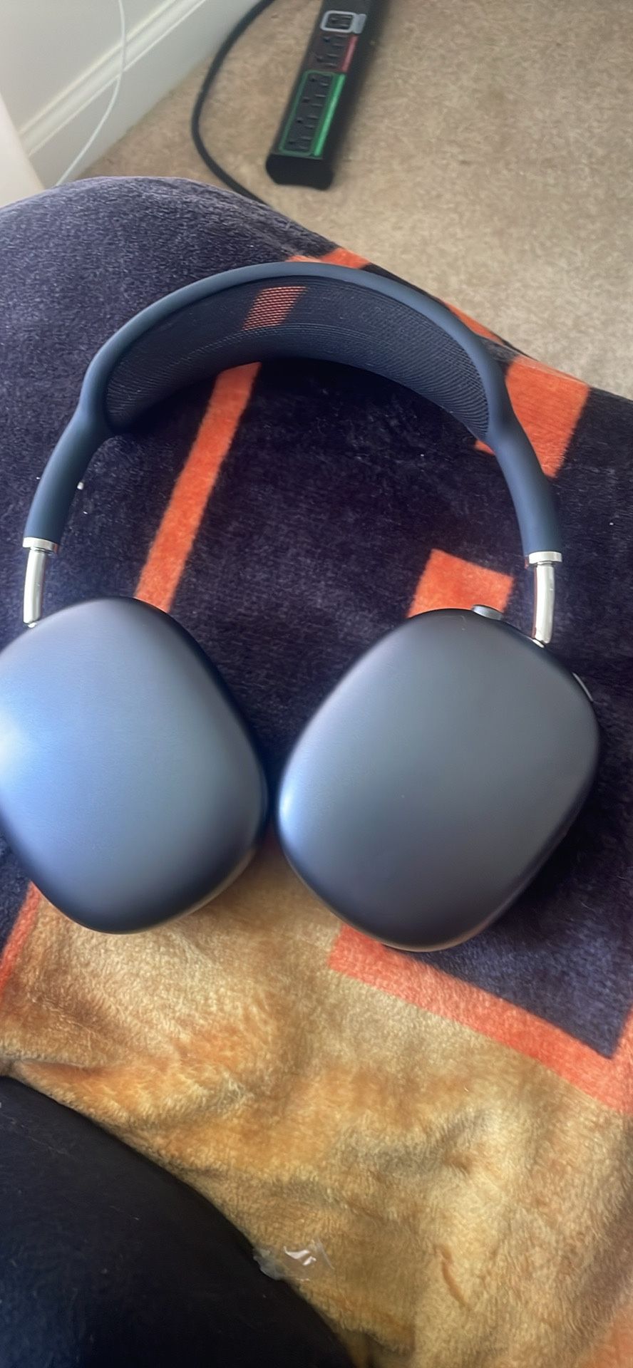 Air POD Pro Maxes Black 