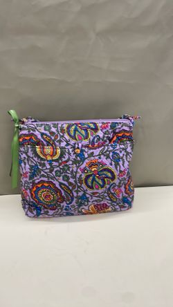 Vera Bradley purse. Item No 837 (Shopgoodwill)