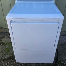 LAUNDRY DRYER
