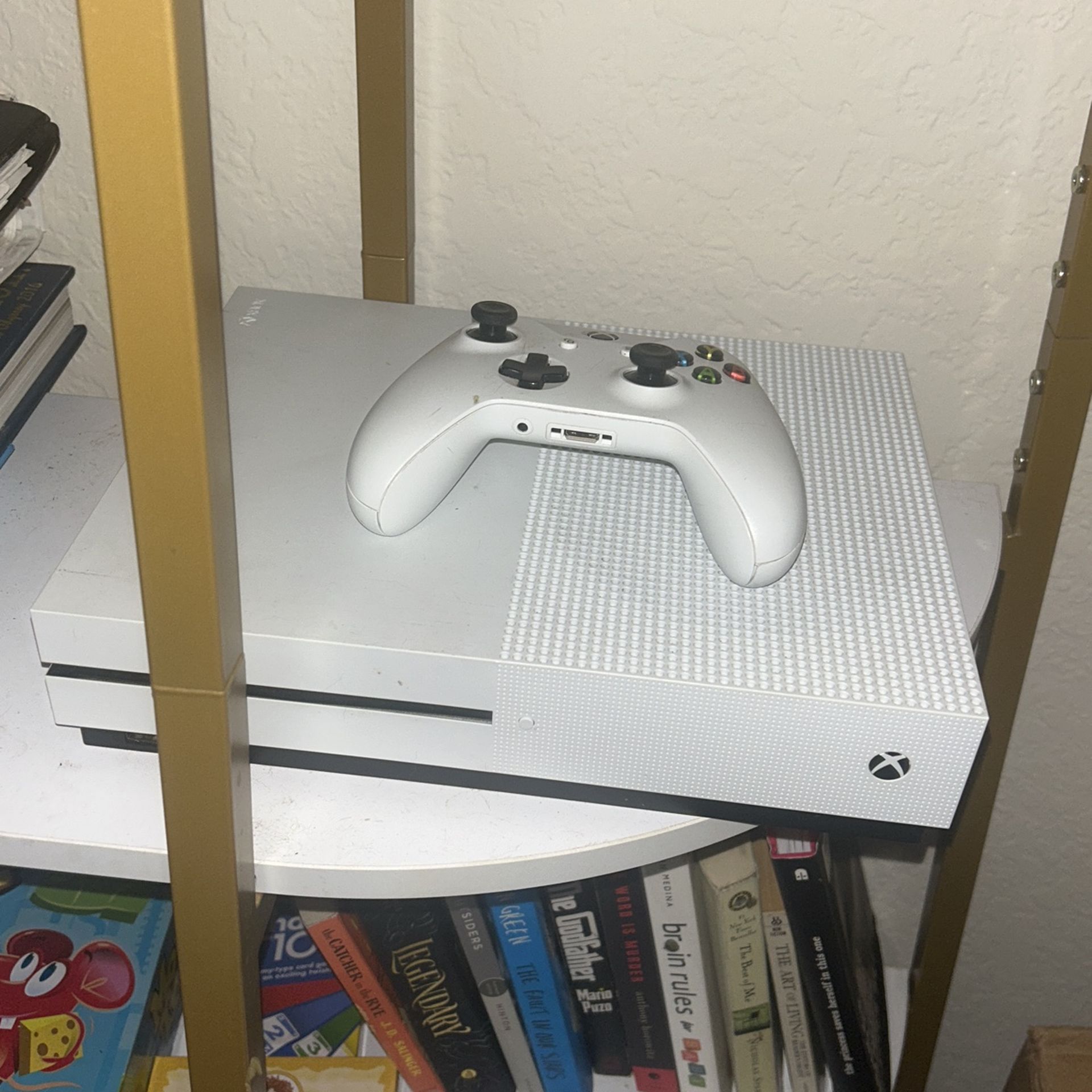Xbox One S