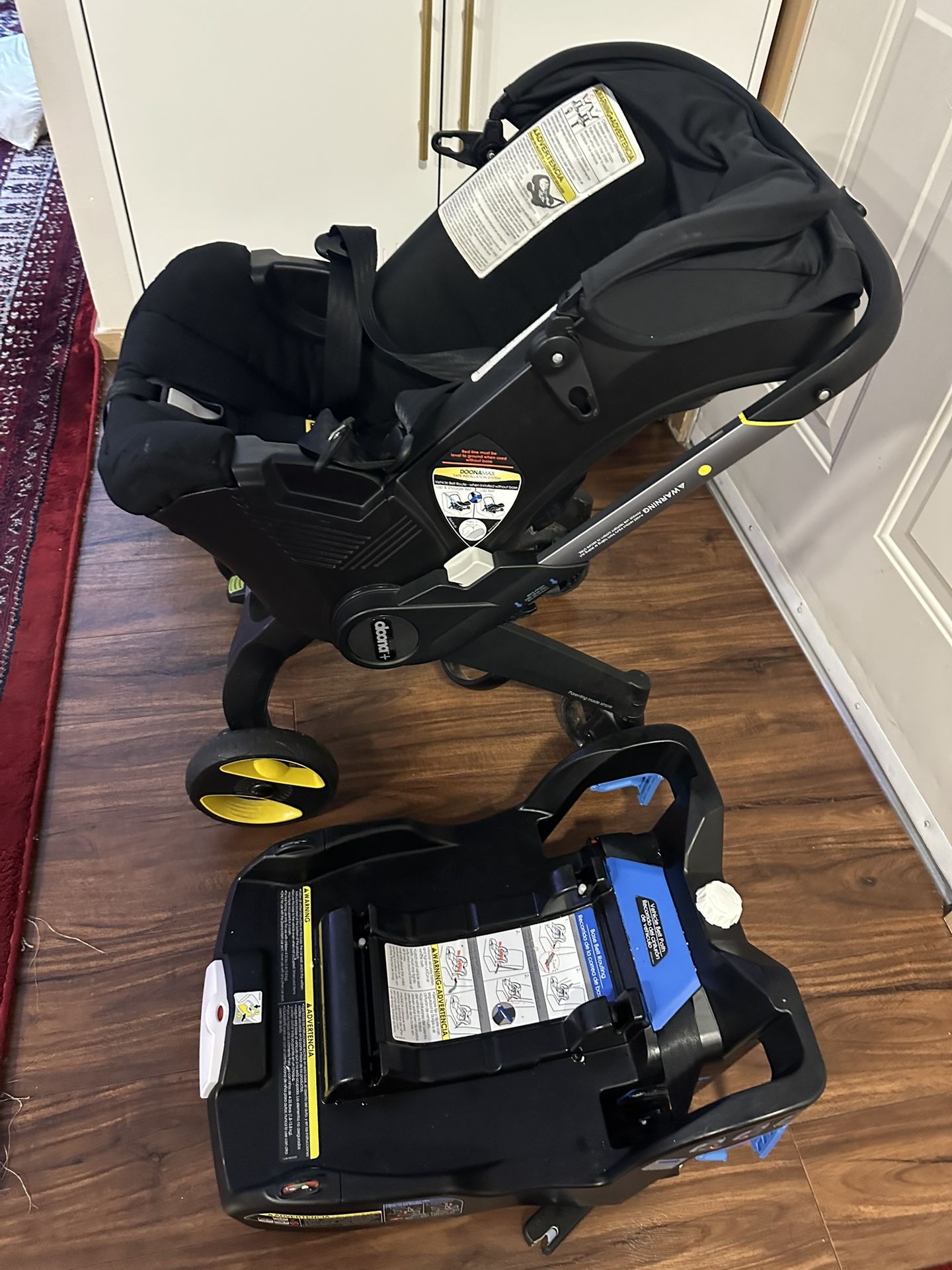 Doona Car Seat With Base