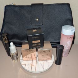 New Lancome 7 Piece Gift Set w/ Cosmetic Bag