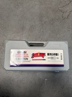 1.5 Ton floor jack