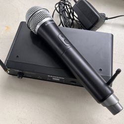 Samson Wireless Microphone 