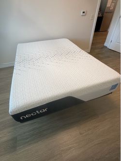 $590 OBO Nectar Classic Full Mattress + Adjustable Bed Frame w/ Remote