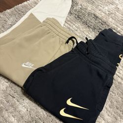 XS Nike Joggers Set 