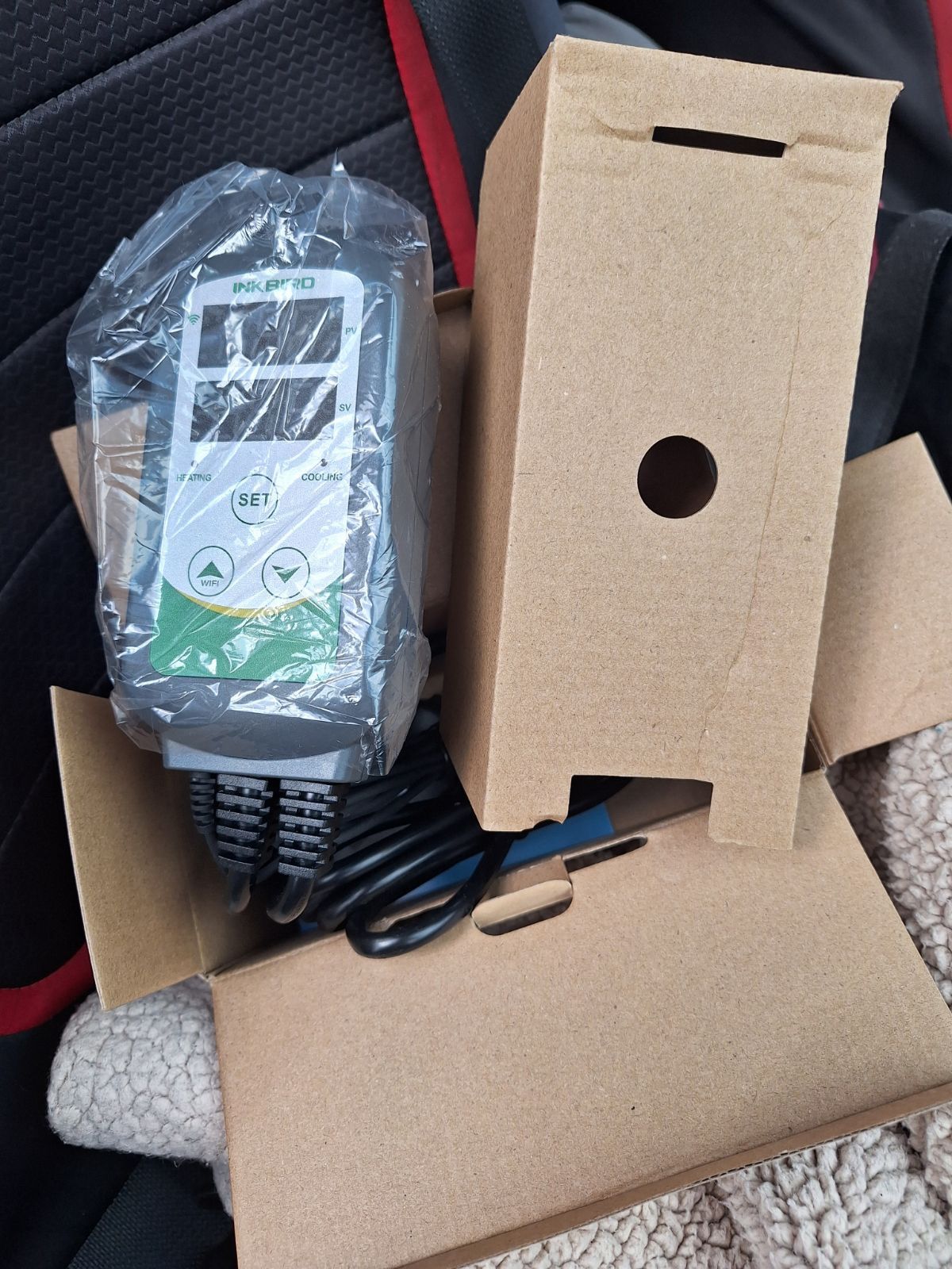 INK BIRD........... Temperature Controller