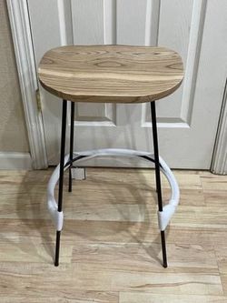 New Single Rustic Wood Stool Saddle Seat Black Metal Counter Height Stools