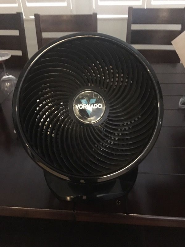 Vornado 7503 Whole Room Circulator Fan for Sale in Ventura, CA - OfferUp