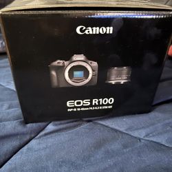 Canon  Eos R100 With Canon RF STM 50MM Lens