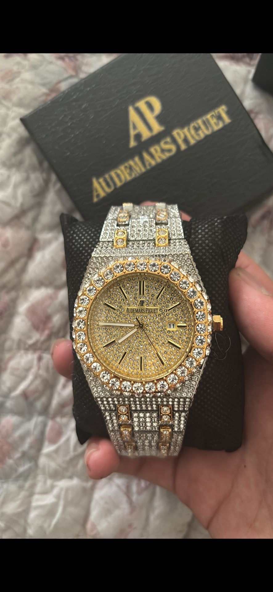 Men Ap Watch Brand New Passes Diamond Tester