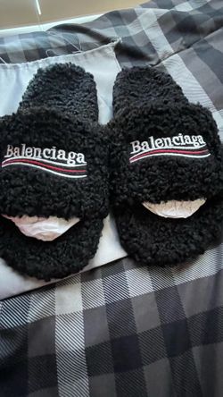 Balenciaga Slides