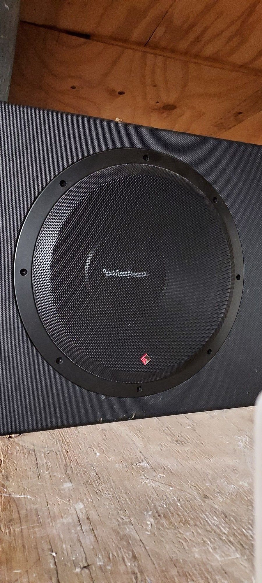 Rockford Built In Amp Subwoofer