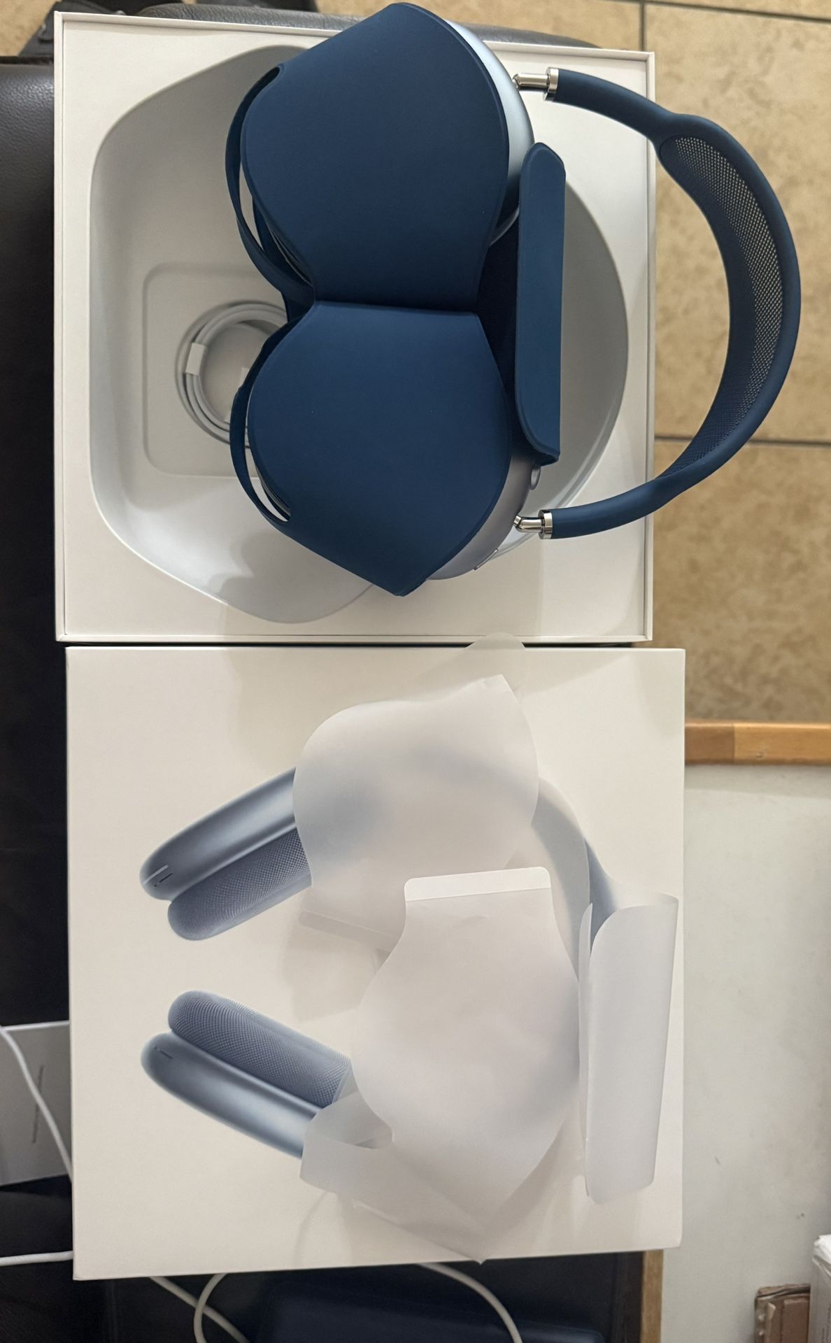 🎧 Apple AirPods Max – Barely Used, Under Warranty! - $300