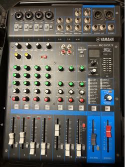 Yamaha 10 channel mixer