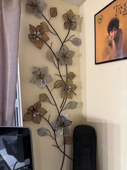 Stratton Wall decor