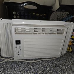 Window Air Conditioner 