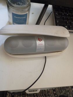 Beats Pill Bluetooth Speaker with Case ** Read Description