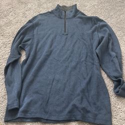 Men’s pullover sweater