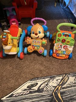 battery operated walking toys for toddlers