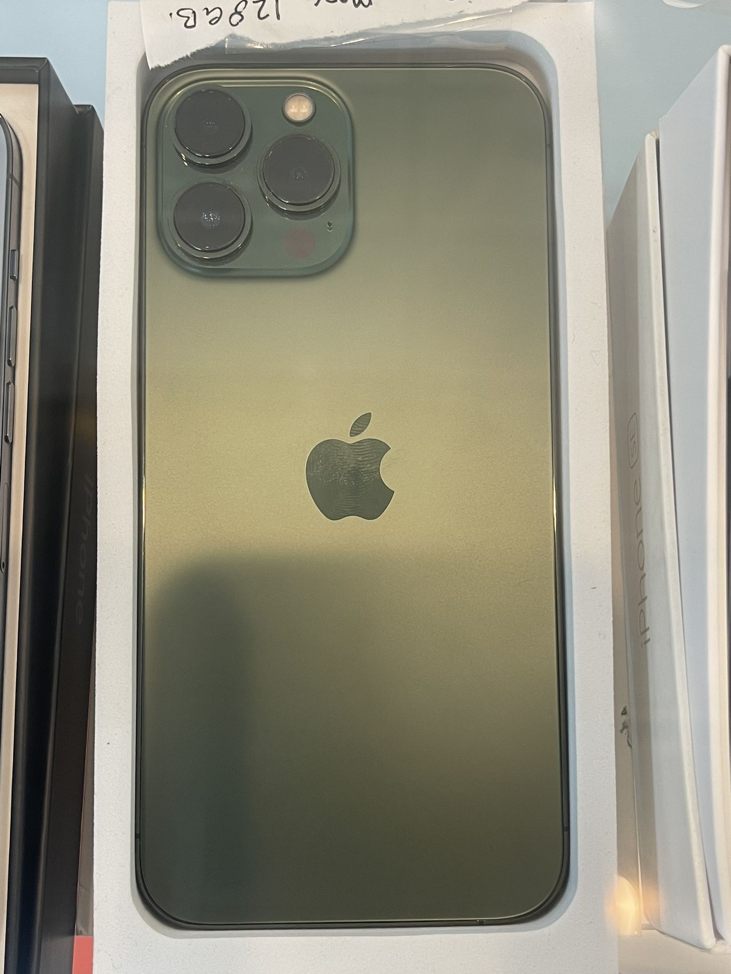 Apple iPhone 13 128GB for All AT&T/ Cricket/ Gen Mobile / Net 10 Max 14 Spectrum 13 ATT X Pro