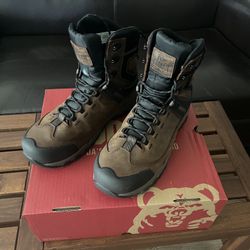 Kodiak Quest Trail Work Boots - 10