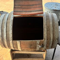 Barrels/Wine Coolers with stand