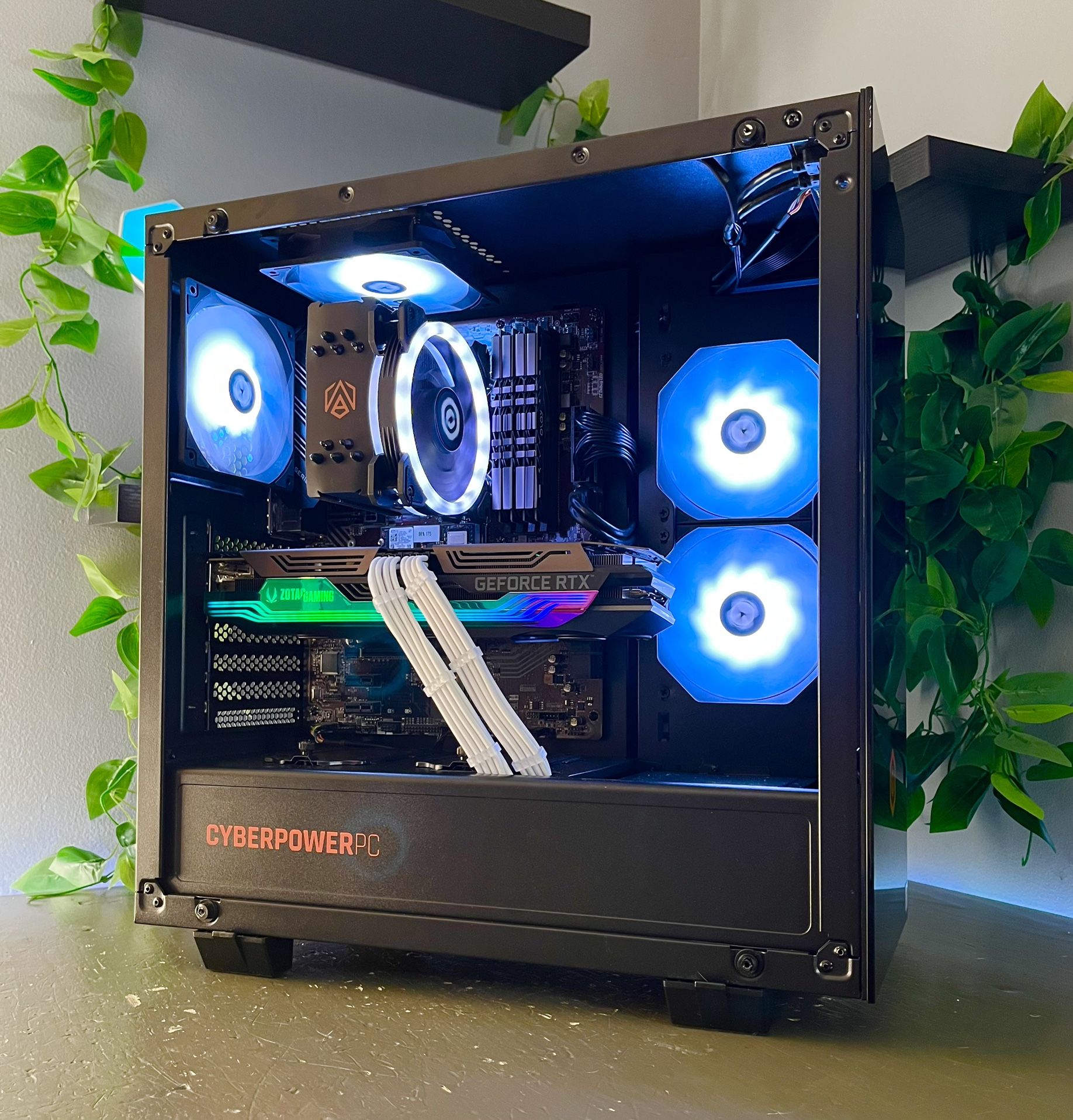 Gaming PC: RTX 3070 Ti | Intel i9 | 32GB RAM