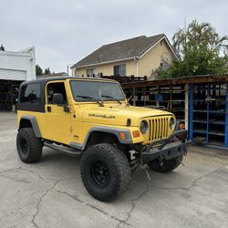 Jeep Wrangler Unlimited LJ Full Part Out Only 2004 Through 2006 