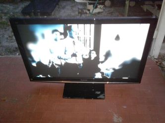 Panasonic 50 T.V PLASMA
