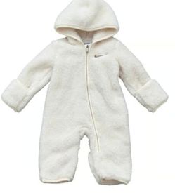 Nike sherpa onsie 0-3 months