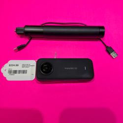 Insta360 X3 camera with grip/ battery included