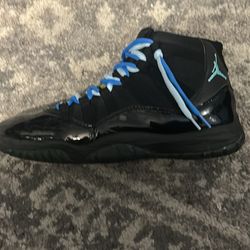 Jordan 11 Gamma Blue