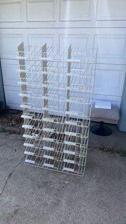 White wire rack for magazines