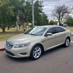 2011 Ford Taurus