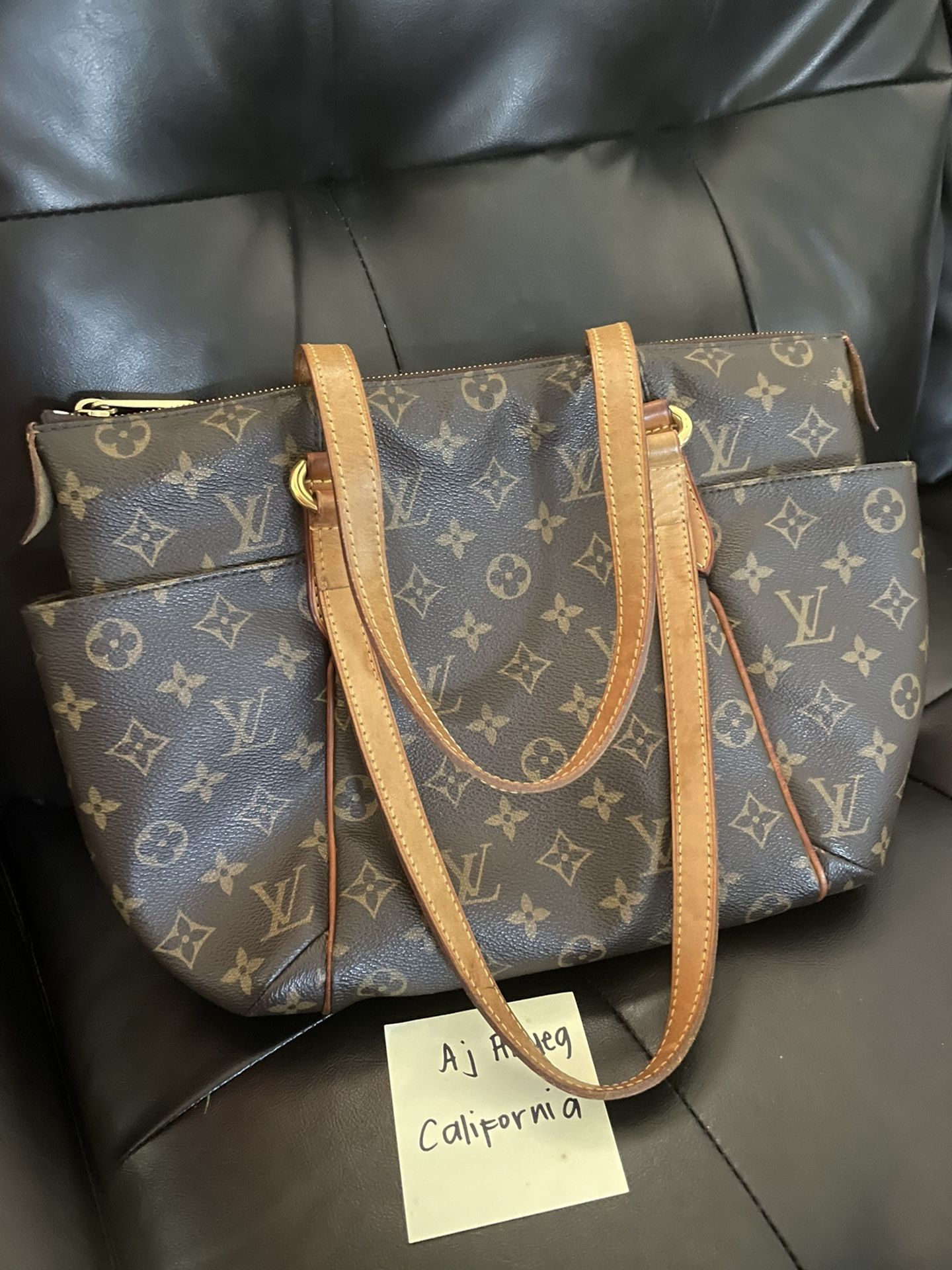 Lv Totally Pm ( SOLD)