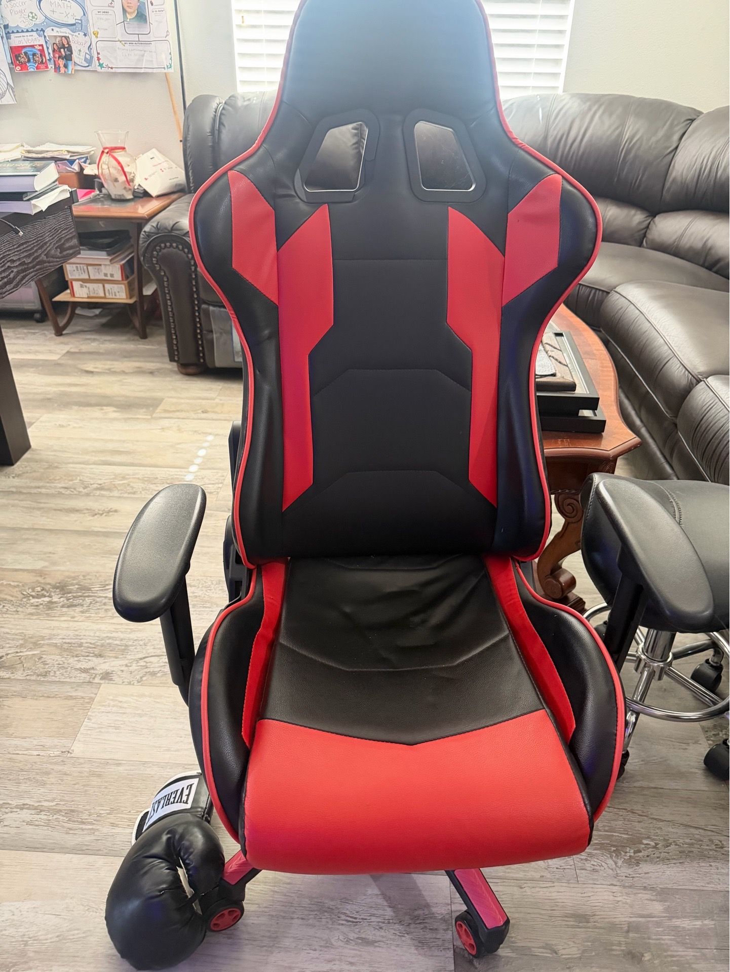 Gaming chair