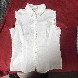 If anybody needs anything to wear maybe for Thanksgiving you can have it