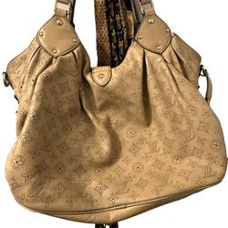 Louis Vuitton Hobo Bag 