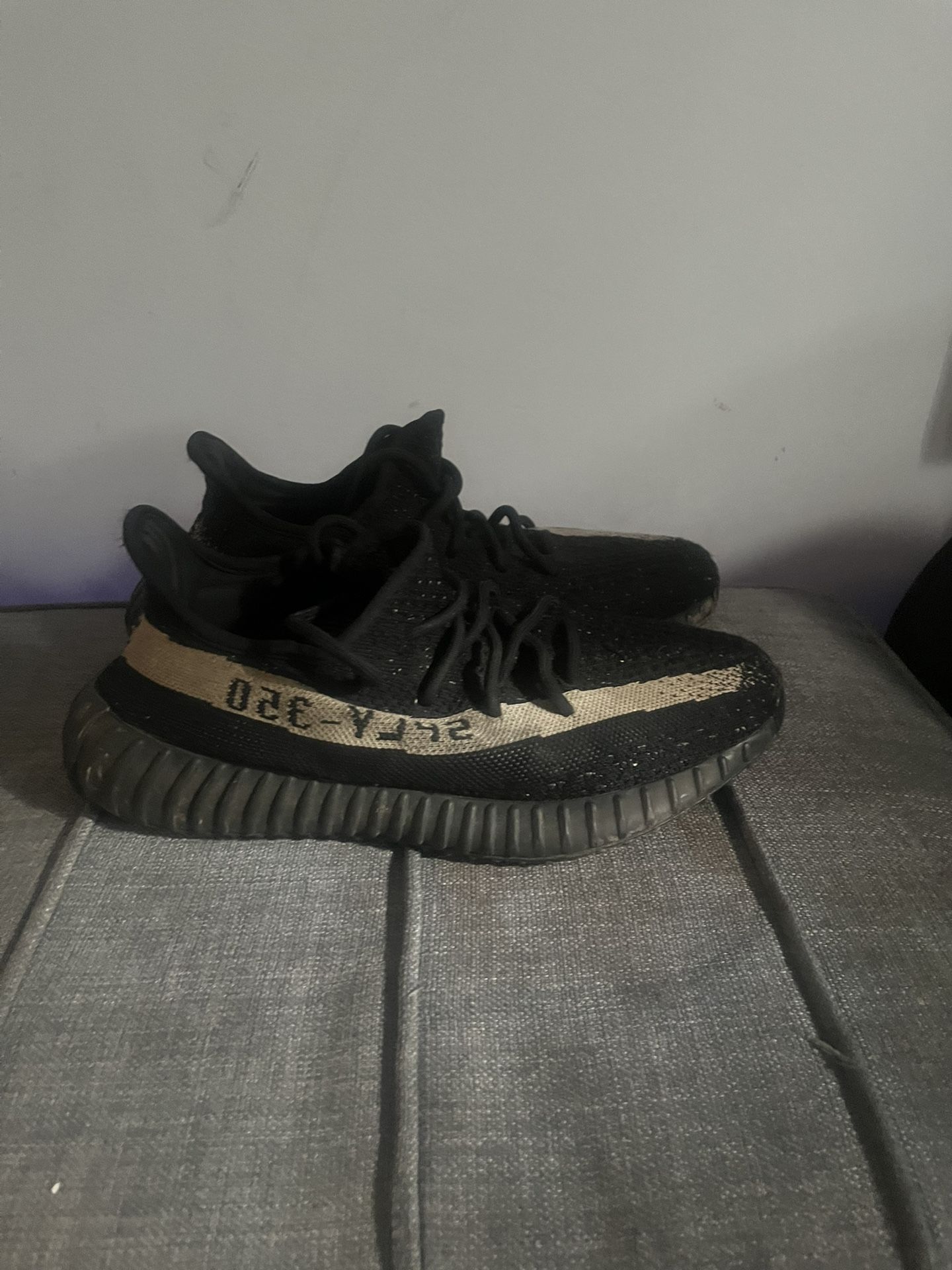 Yeezy 350 Oreo