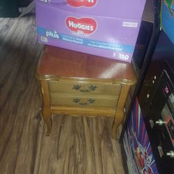 Night Stands / End Tables