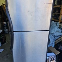 Frigidaire Refrigerator 