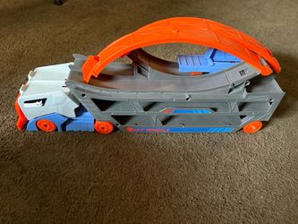 Hot Wheels Transformation Truck