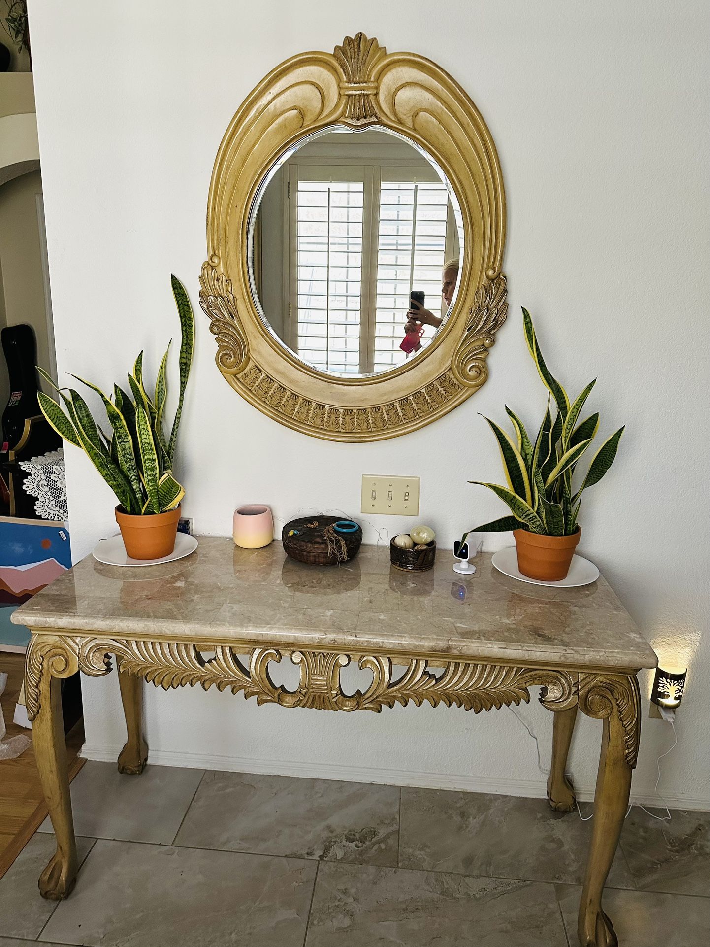 Dining Set For 6, China Cabinet and Entryway Table with Mirror $300