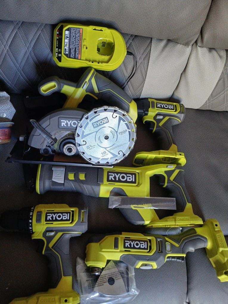 $180 New Unused Will Demo Seven Pieces Or $30 Each Your Choice