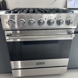 Viking 30 Inch Gas Stove 