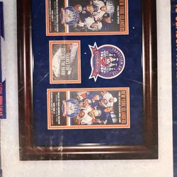 NY Islanders Unopened Bobble Heads & Framed Commemorative “Tix”