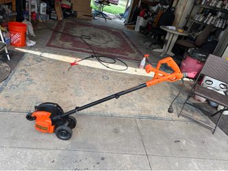 Black & Decker electric edger